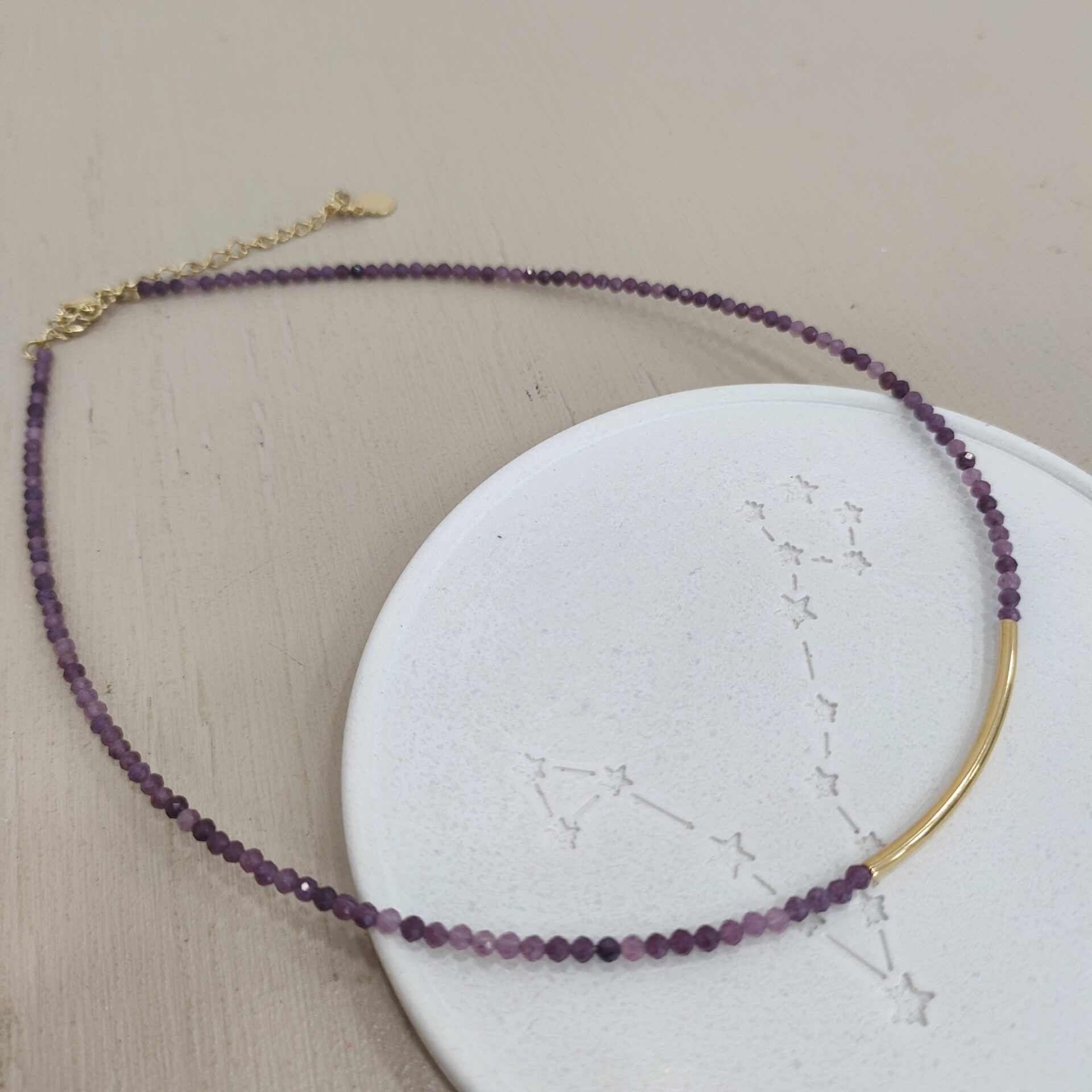 Colgante choker Diva Amatista