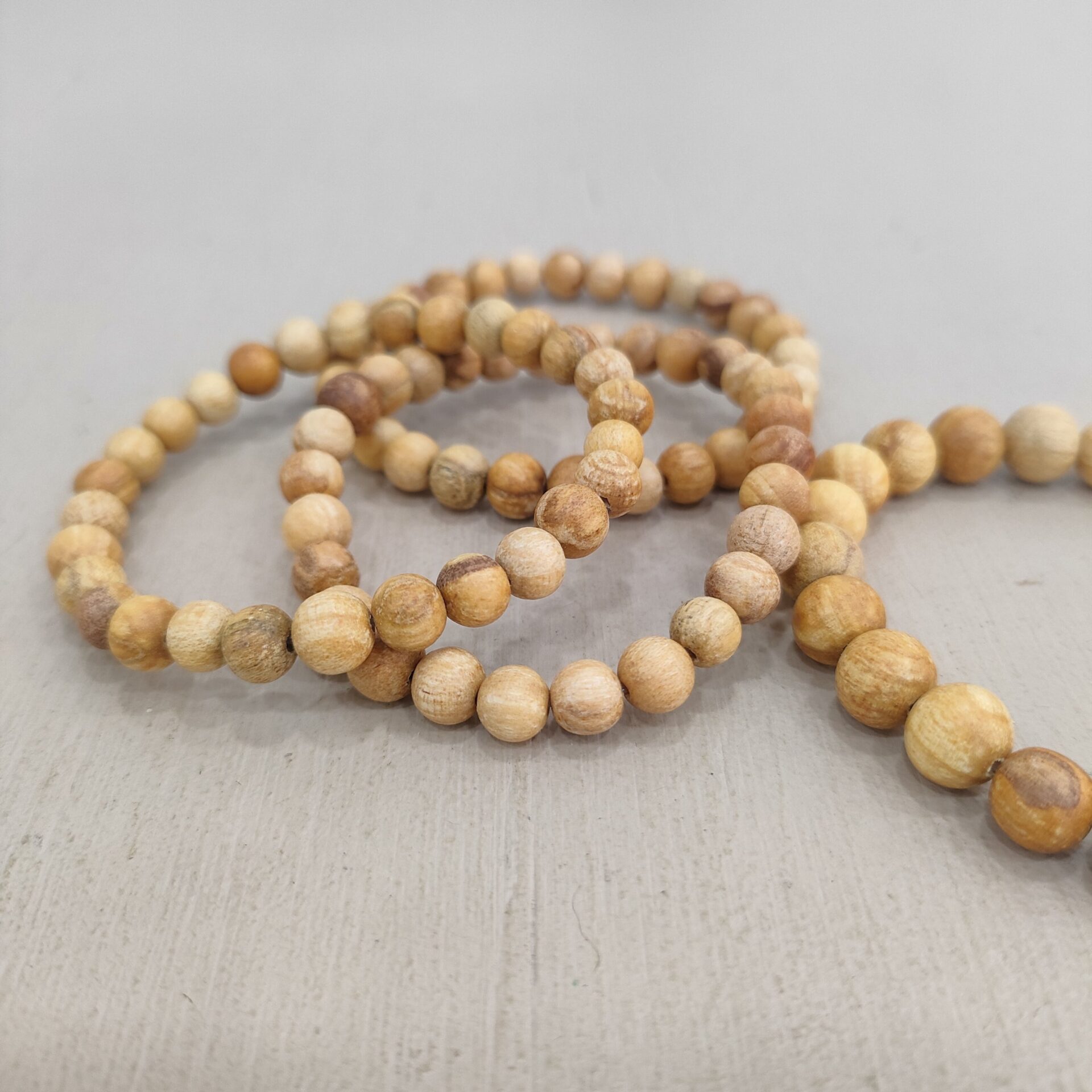 Pulsera de Palo Santo - Imagen 2