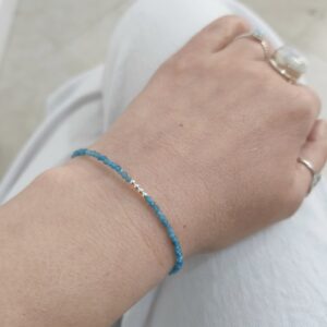 Pulsera Apatito azul facetado y plata